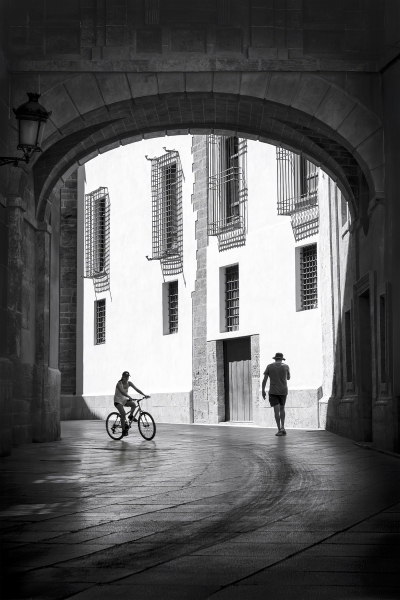 Echoes of the Archway